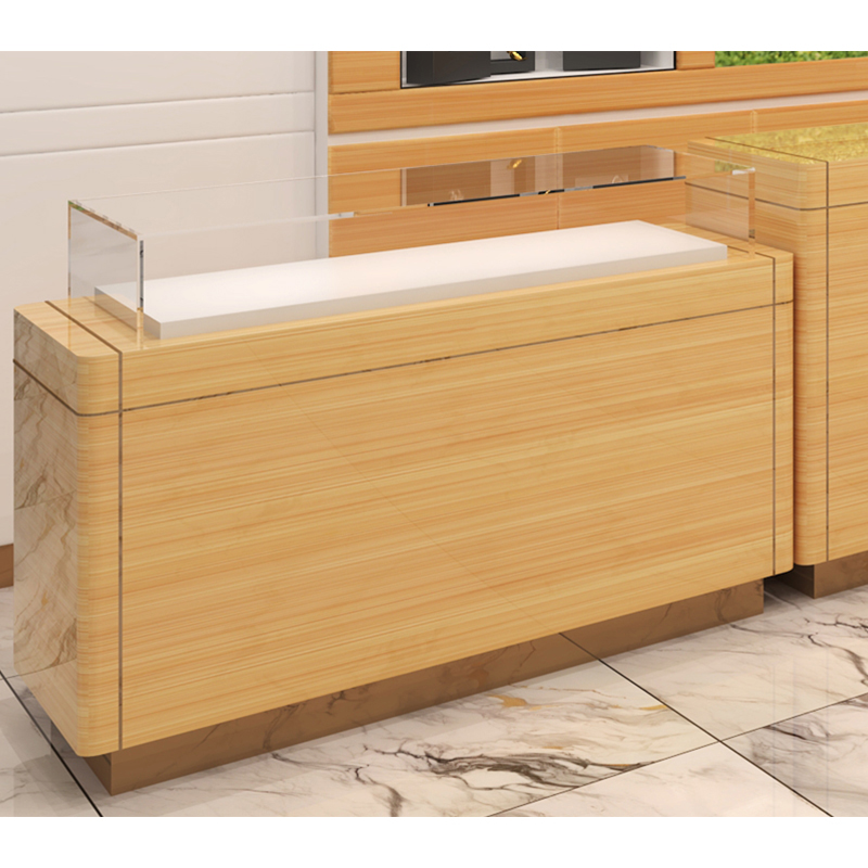 Well-Known Brands Watch Cabinet Customization